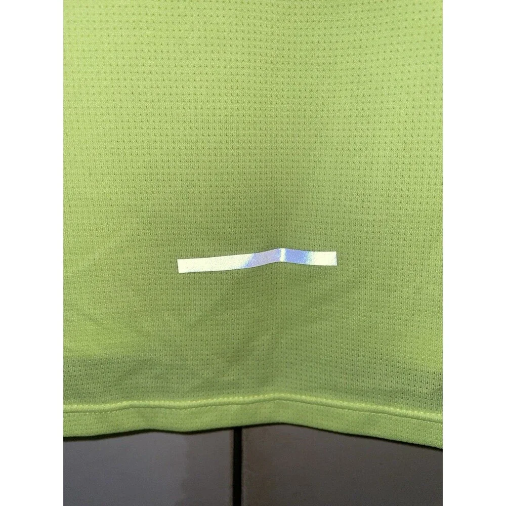 The North Face FlashDry Mesh Performance Tee Mens S LED Yellow NWT